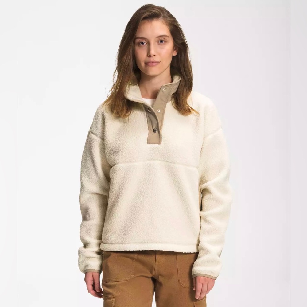 The North Face Women’s Cragmont 1/4 Snap Fleece Pullover